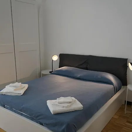 La Casa Nella Corte Apartment *