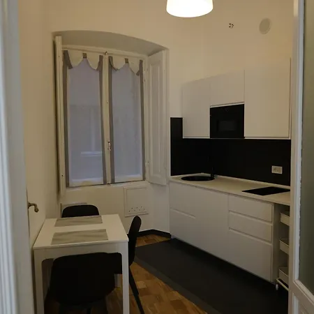 La Casa Nella Corte * La Spezia